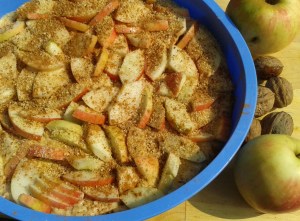 Apfelkuchen vorm Backen