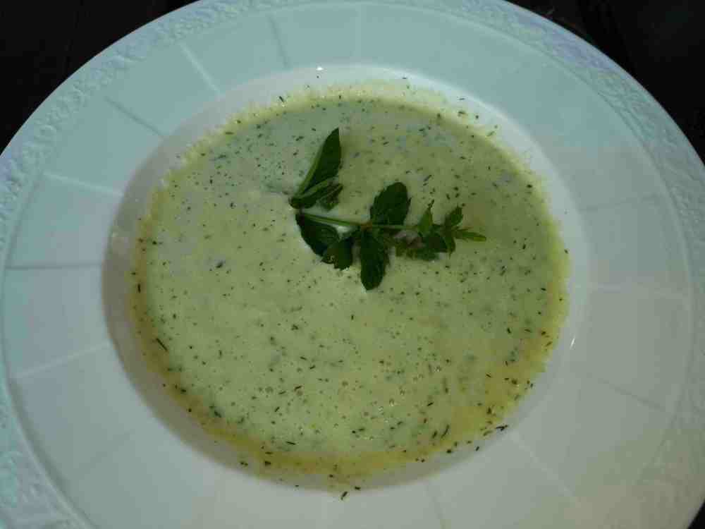 Gurkensuppe